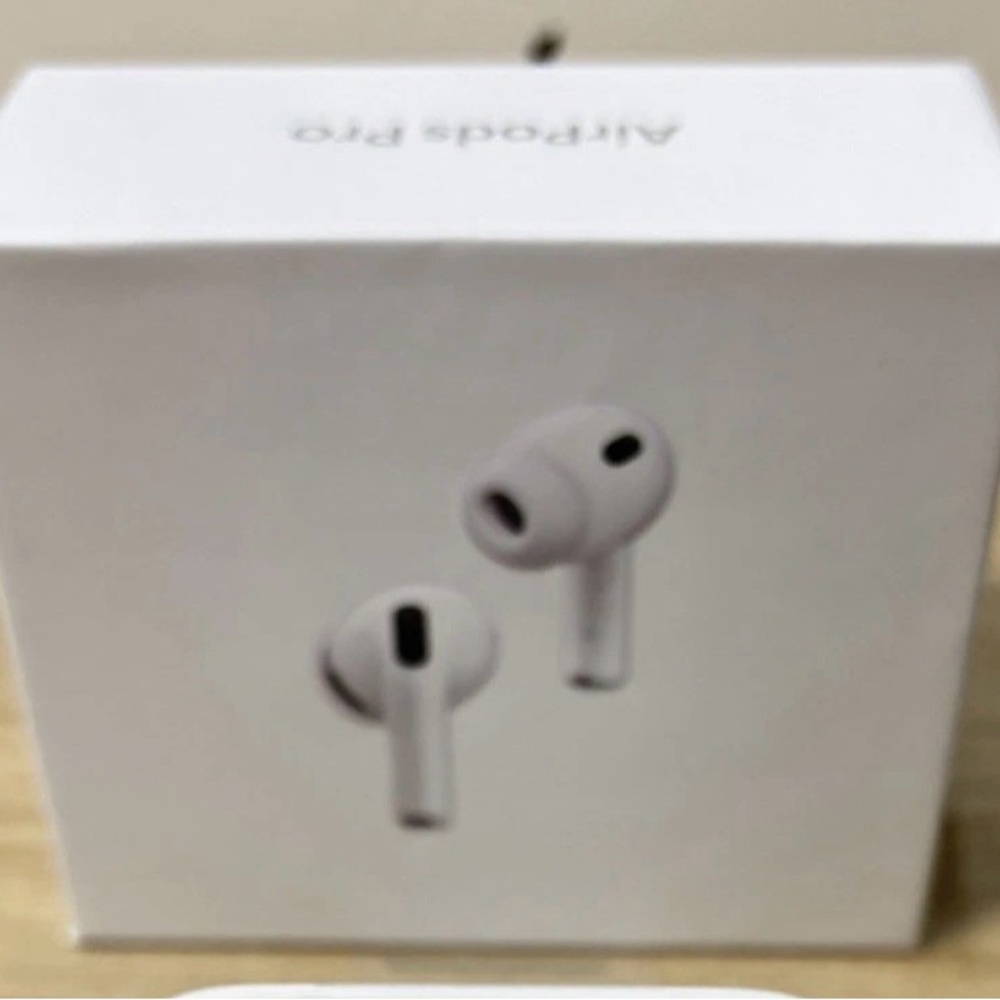 Apple AirPods Pro 3 - new in wrapping